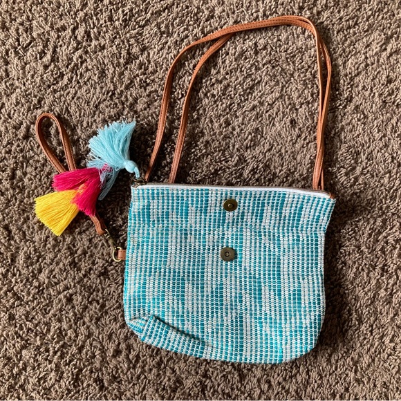 Wristlet - Picture 3 of 5